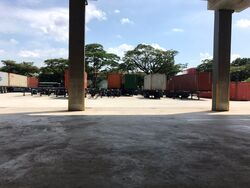 Gul Way (D22), Warehouse #437779971